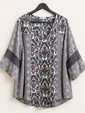 Reitmans Plus Size 18 Paisley Boho Blouse Crochet Bell Sleeve Tunic Top